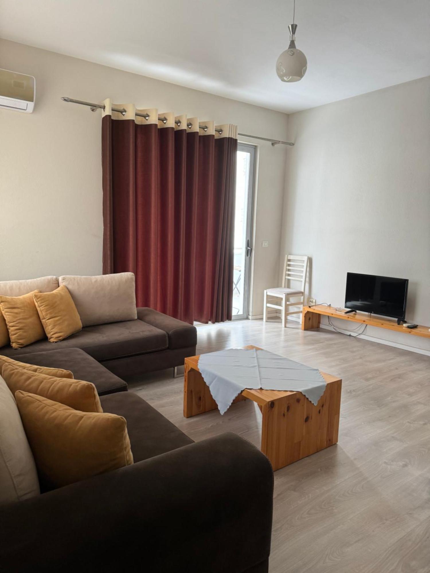 סרנדה Violet'S Boutique Apartments מראה חיצוני תמונה