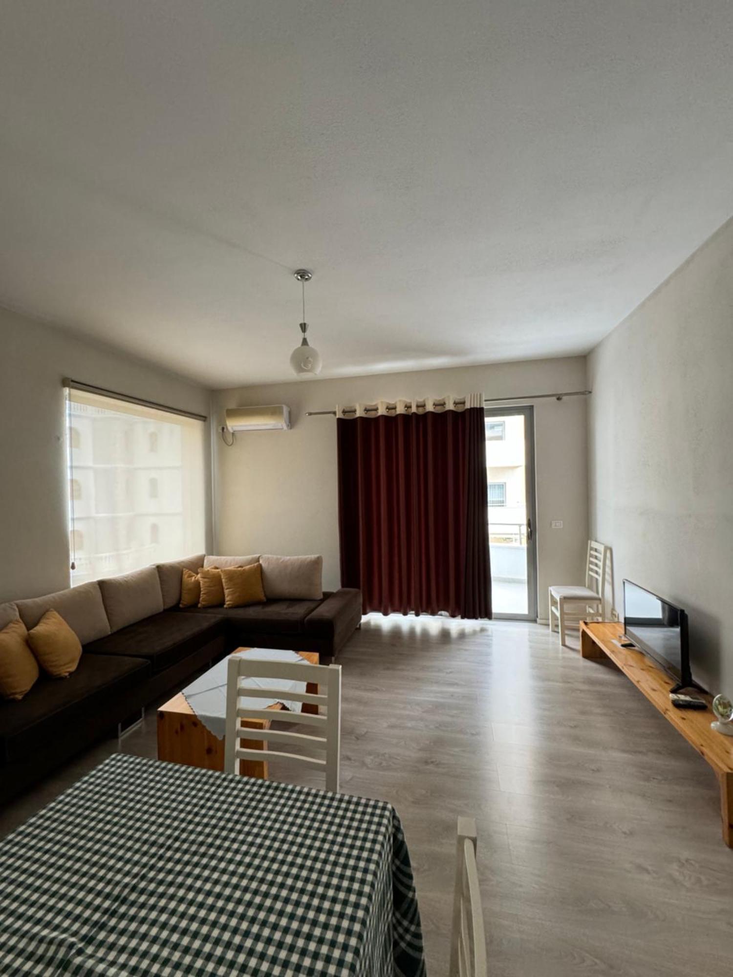 סרנדה Violet'S Boutique Apartments מראה חיצוני תמונה