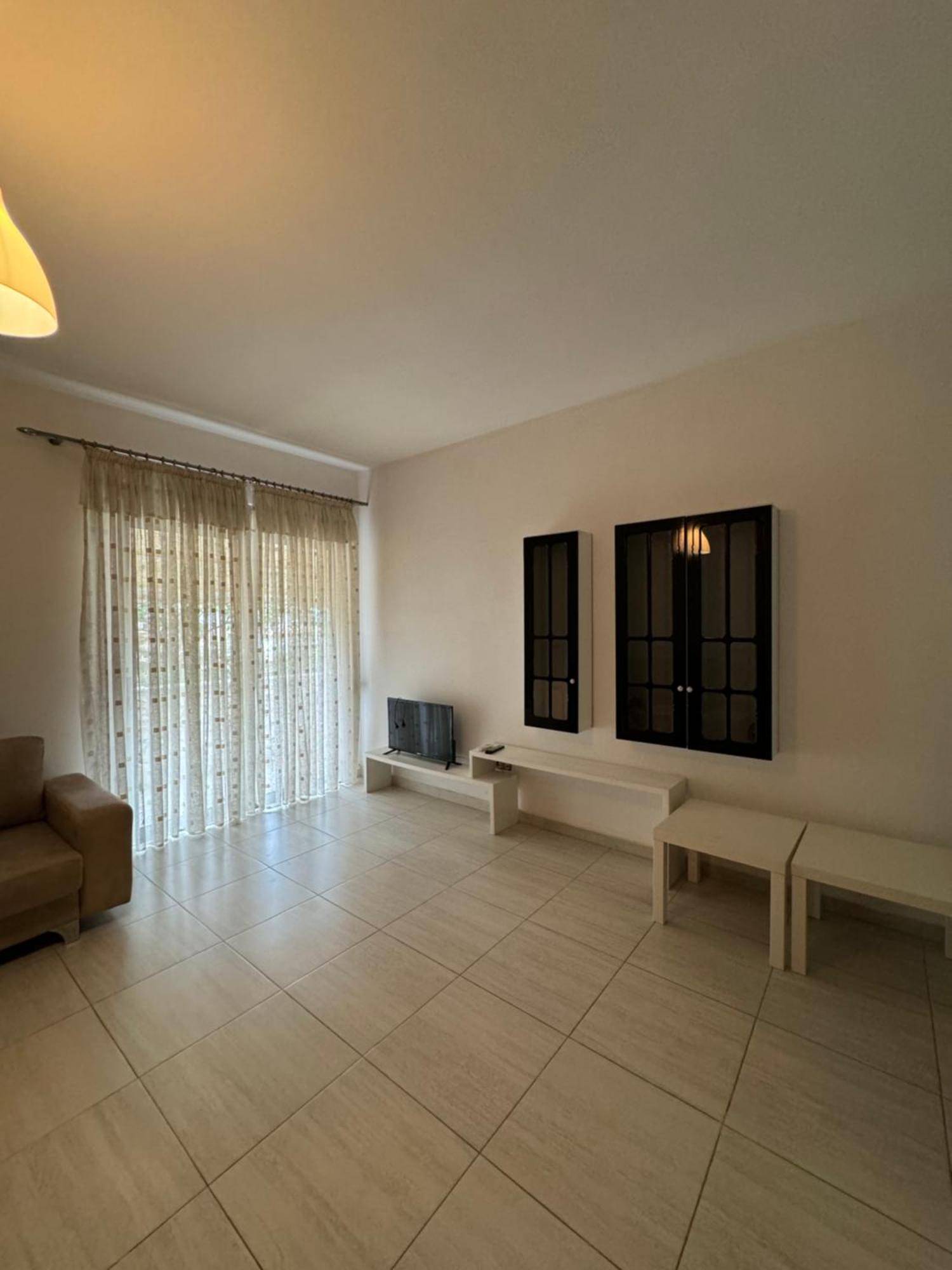סרנדה Violet'S Boutique Apartments מראה חיצוני תמונה
